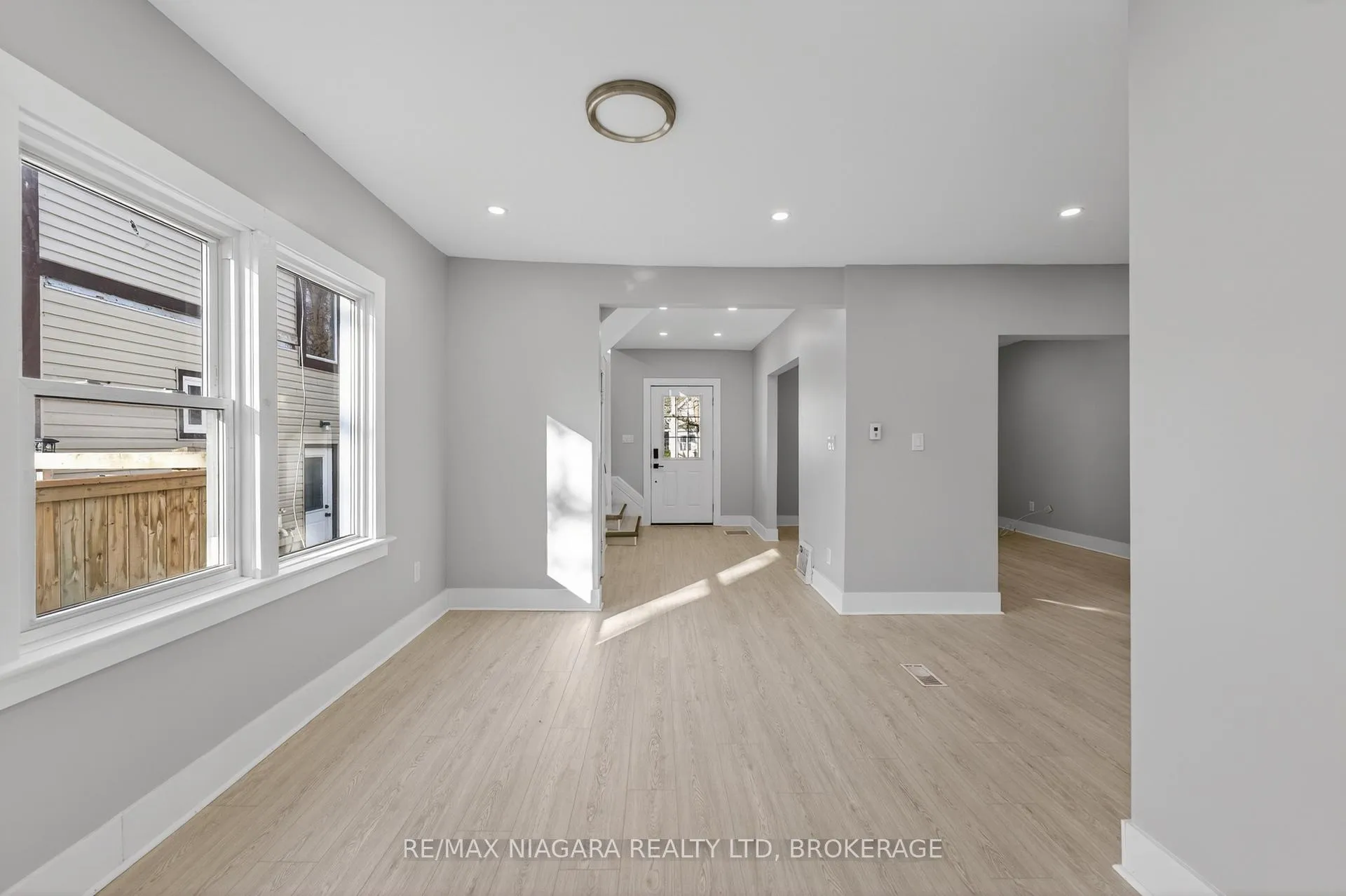 Photo 12 of 173 Lake Street, St. Catharines, Downtown — HOMEH
