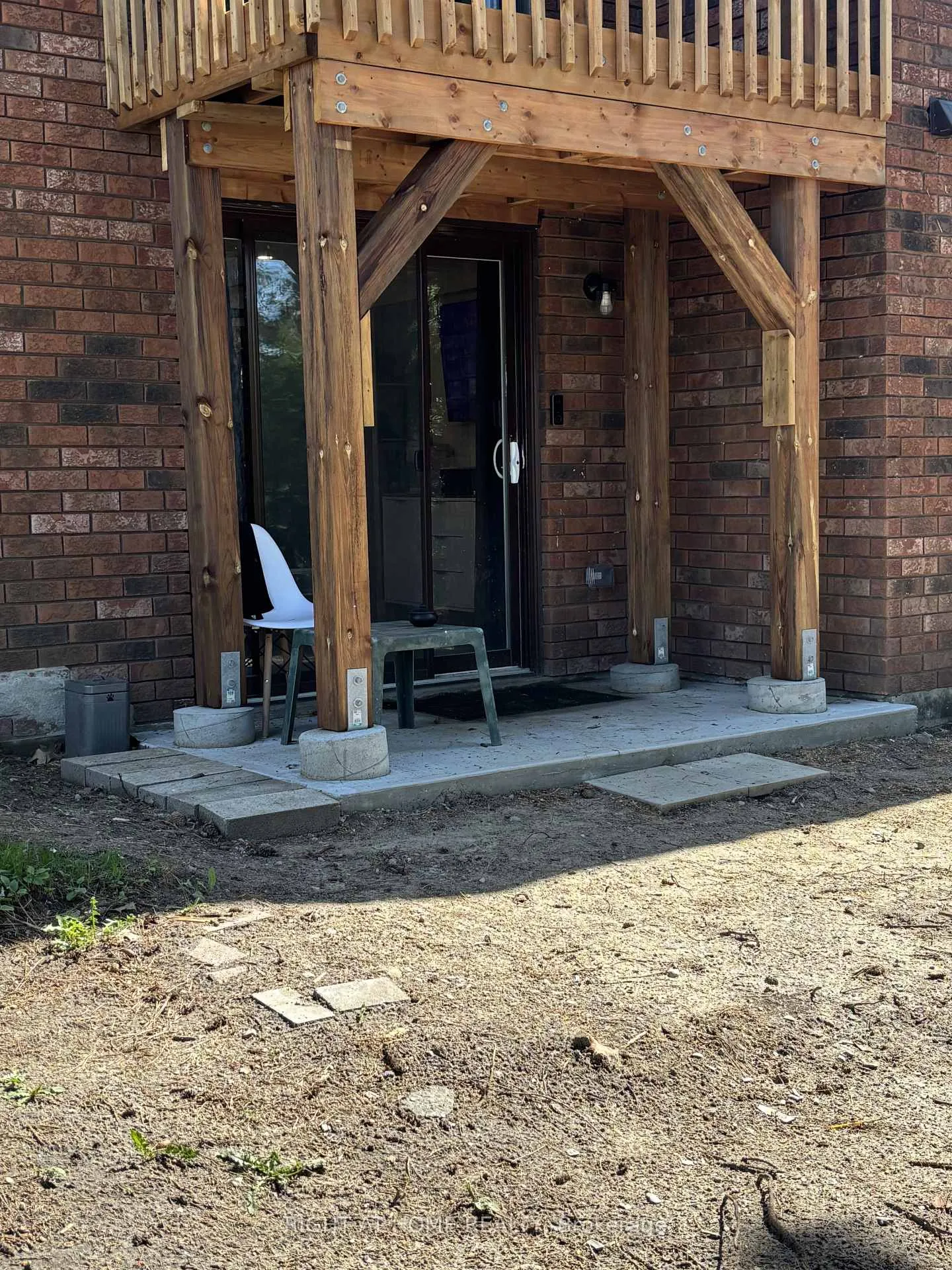 Photo 14 of Unit Unit 2, 9 Quail Crescent, Barrie, Ardagh — HOMEH