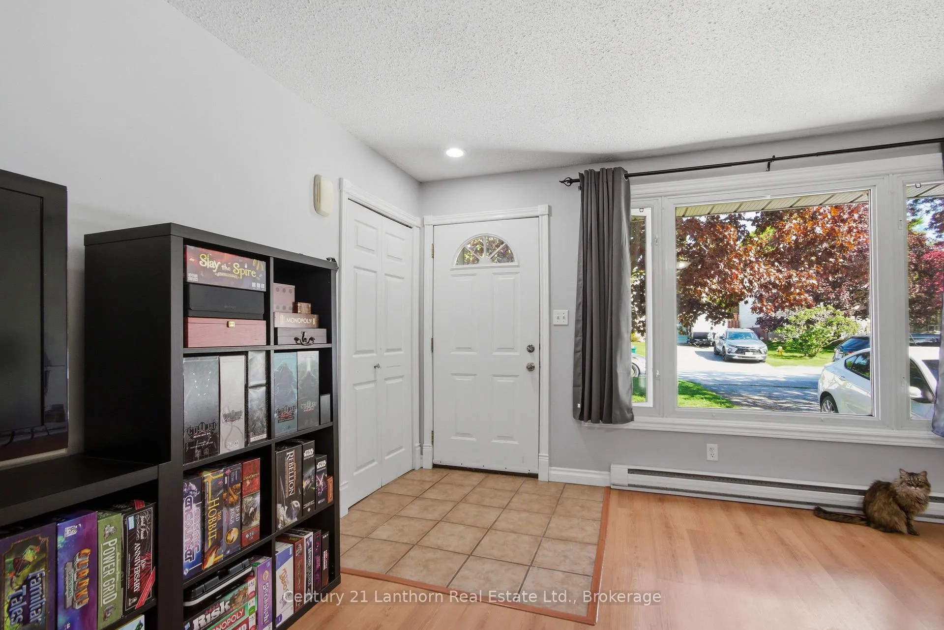Photo 4 of 33 Van Alstine Drive, Quinte West, Trenton Ward — HOMEH
