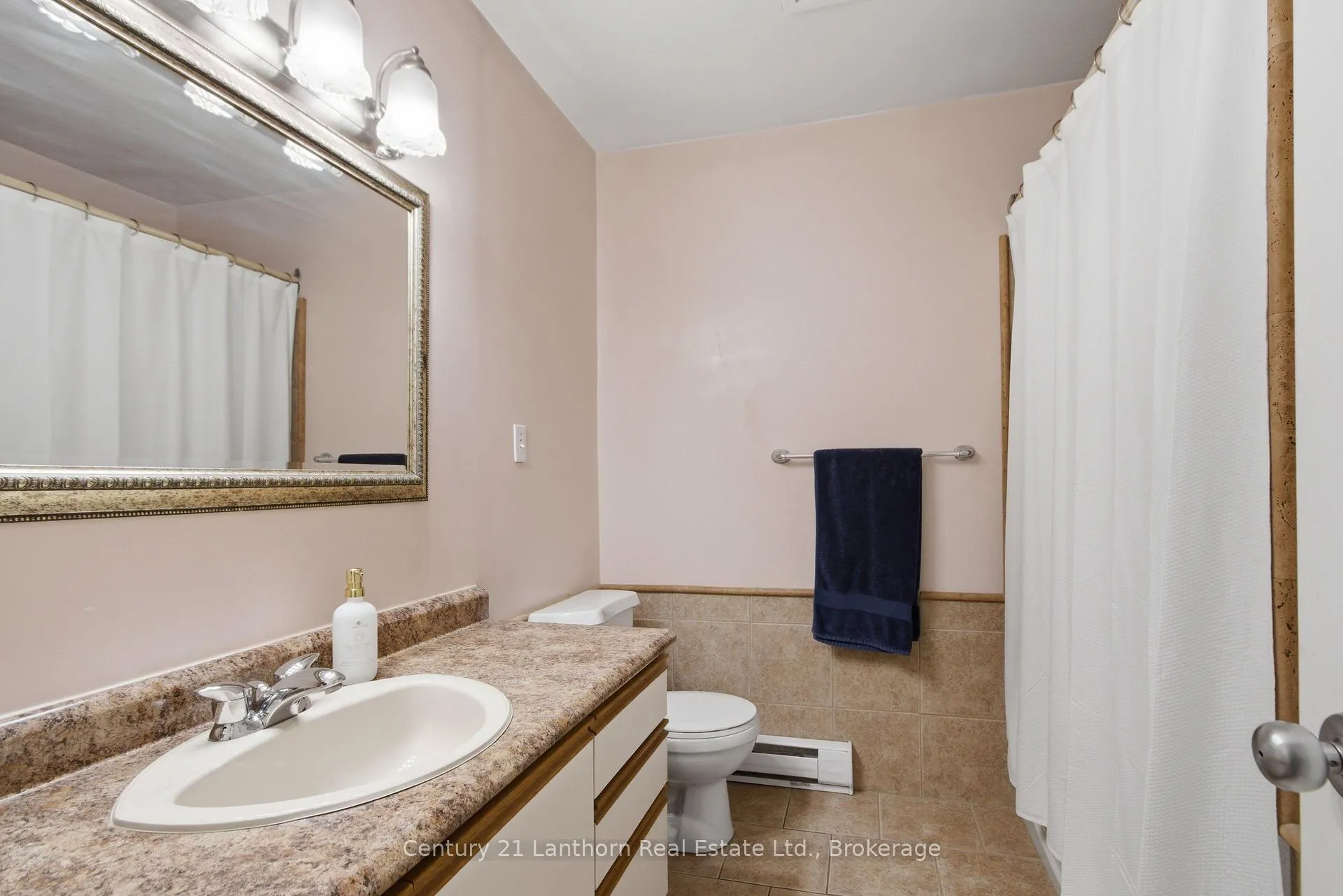 Photo 19 of 33 Van Alstine Drive, Quinte West, Trenton Ward — HOMEH