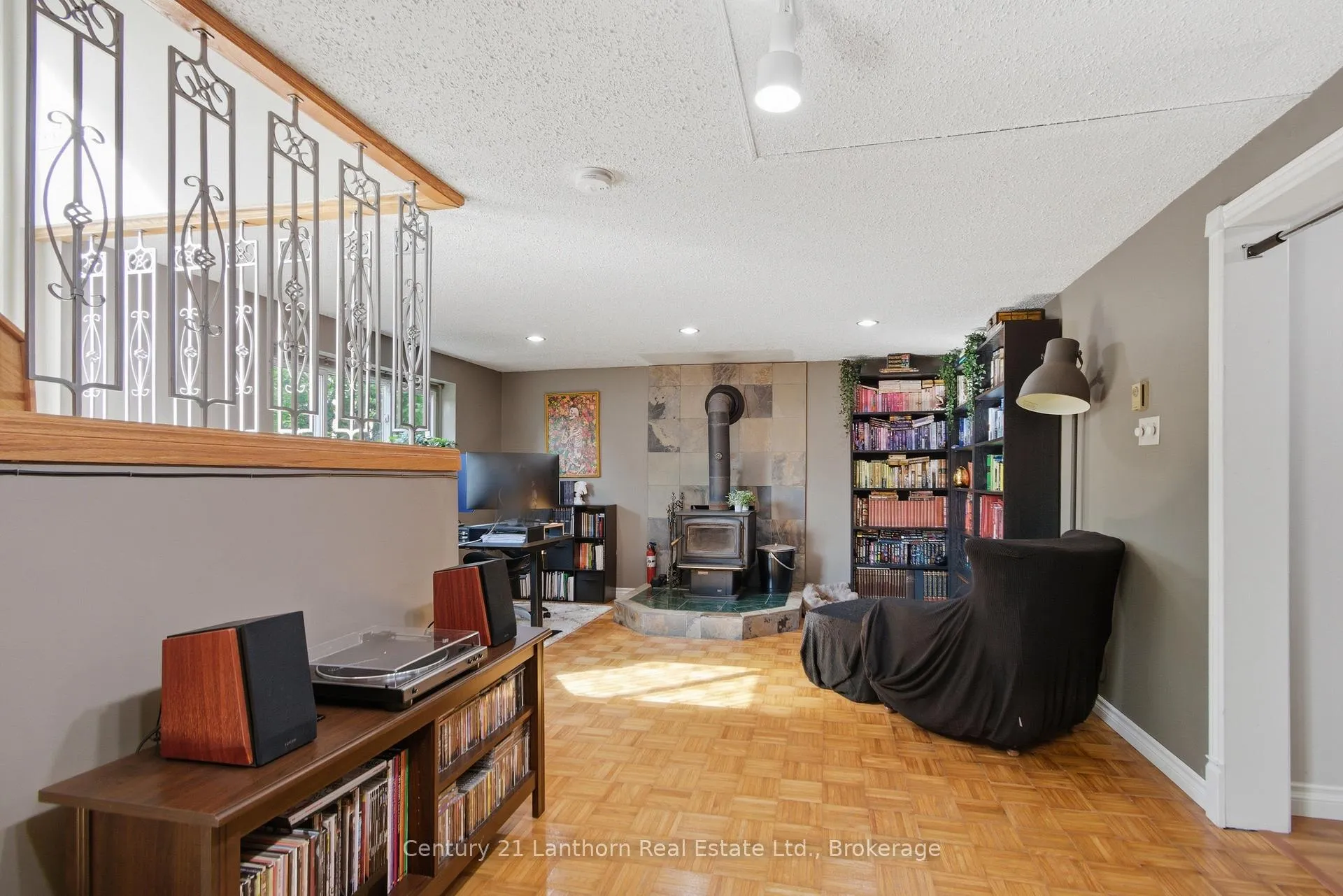 Photo 24 of 33 Van Alstine Drive, Quinte West, Trenton Ward — HOMEH