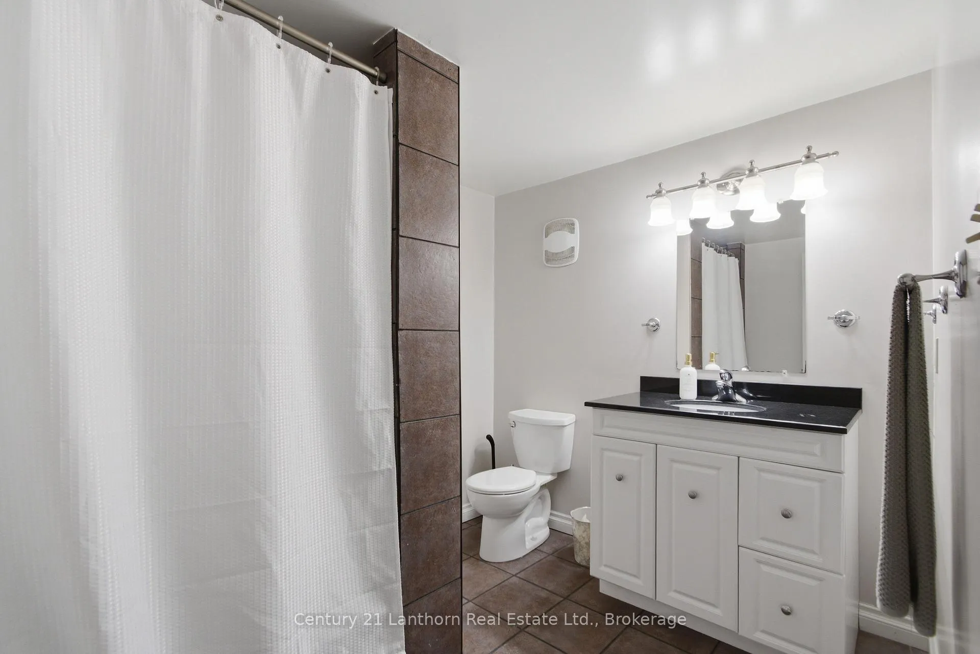 Photo 27 of 33 Van Alstine Drive, Quinte West, Trenton Ward — HOMEH