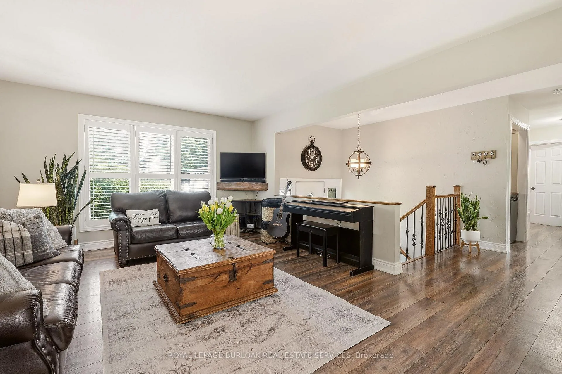 Photo 7 of 2207 Jester Court, Burlington, Mountainside — HOMEH