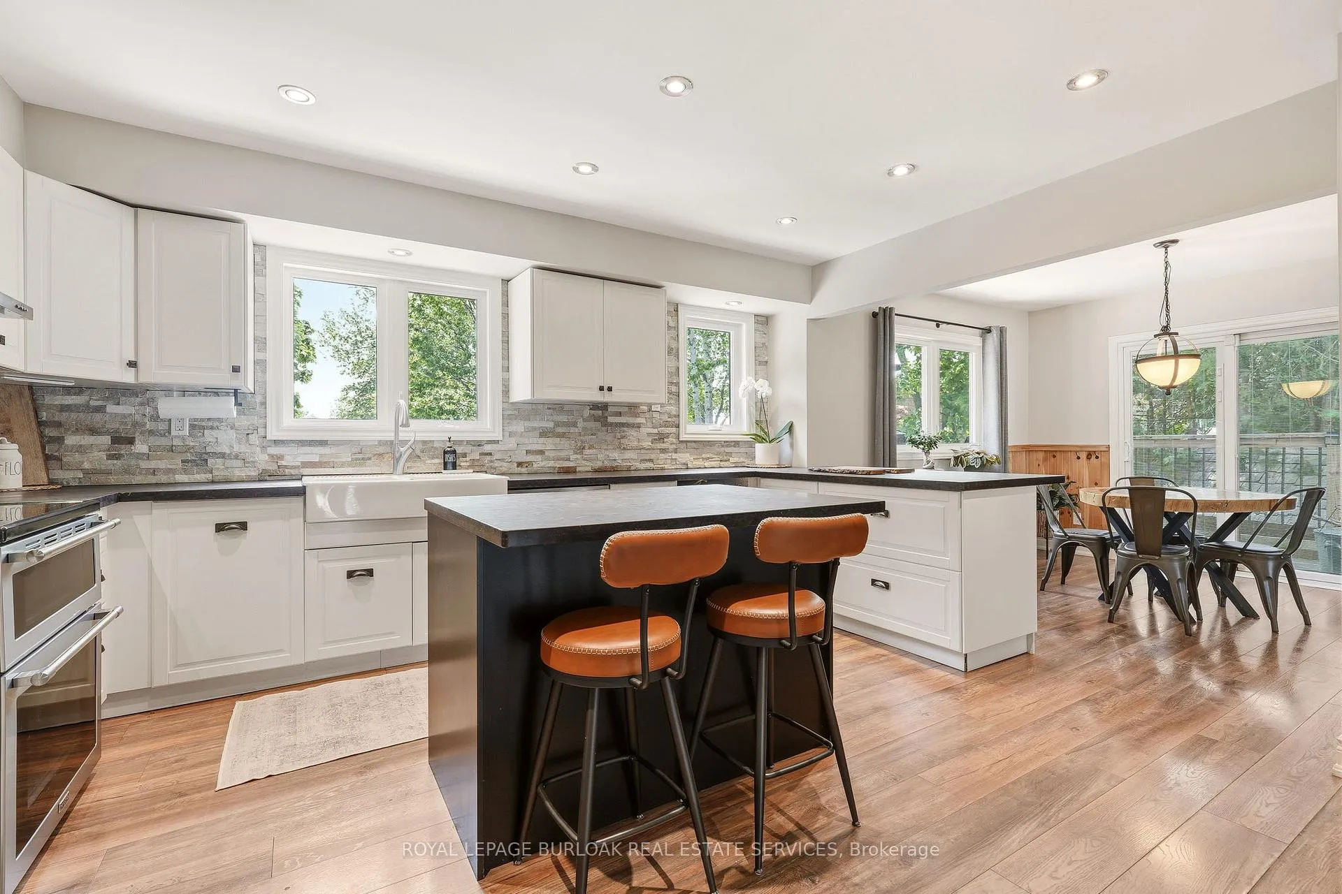 Photo 14 of 2207 Jester Court, Burlington, Mountainside — HOMEH