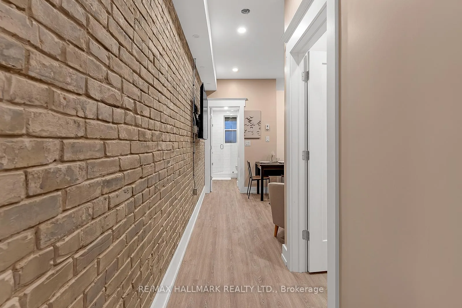 Photo 2 of Unit 1, 216 Seaton Street, Toronto, Moss Park — HOMEH