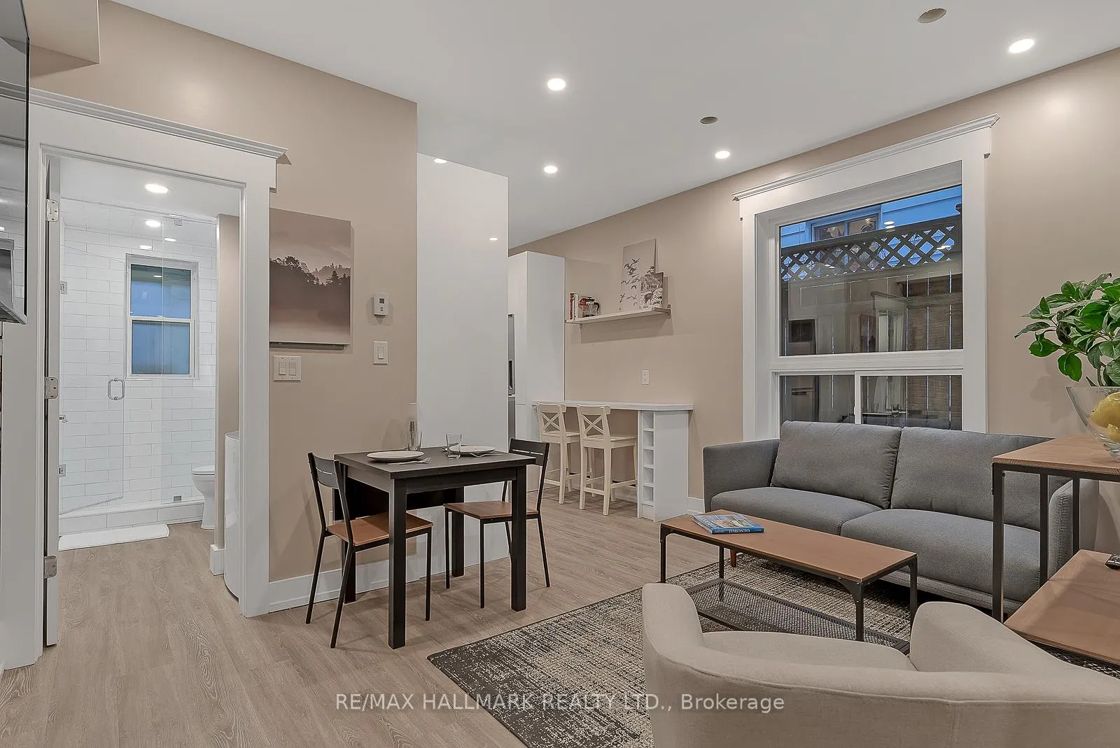 Photo 8 of Unit 1, 216 Seaton Street, Toronto, Moss Park — HOMEH