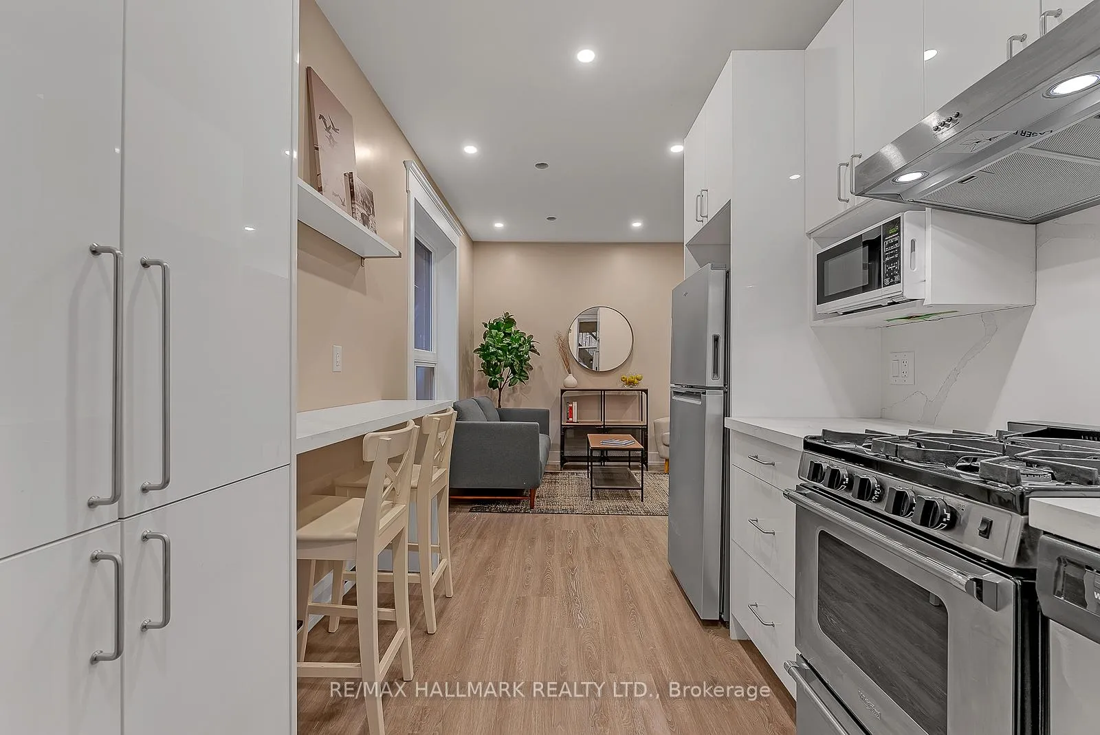 Photo 14 of Unit 1, 216 Seaton Street, Toronto, Moss Park — HOMEH