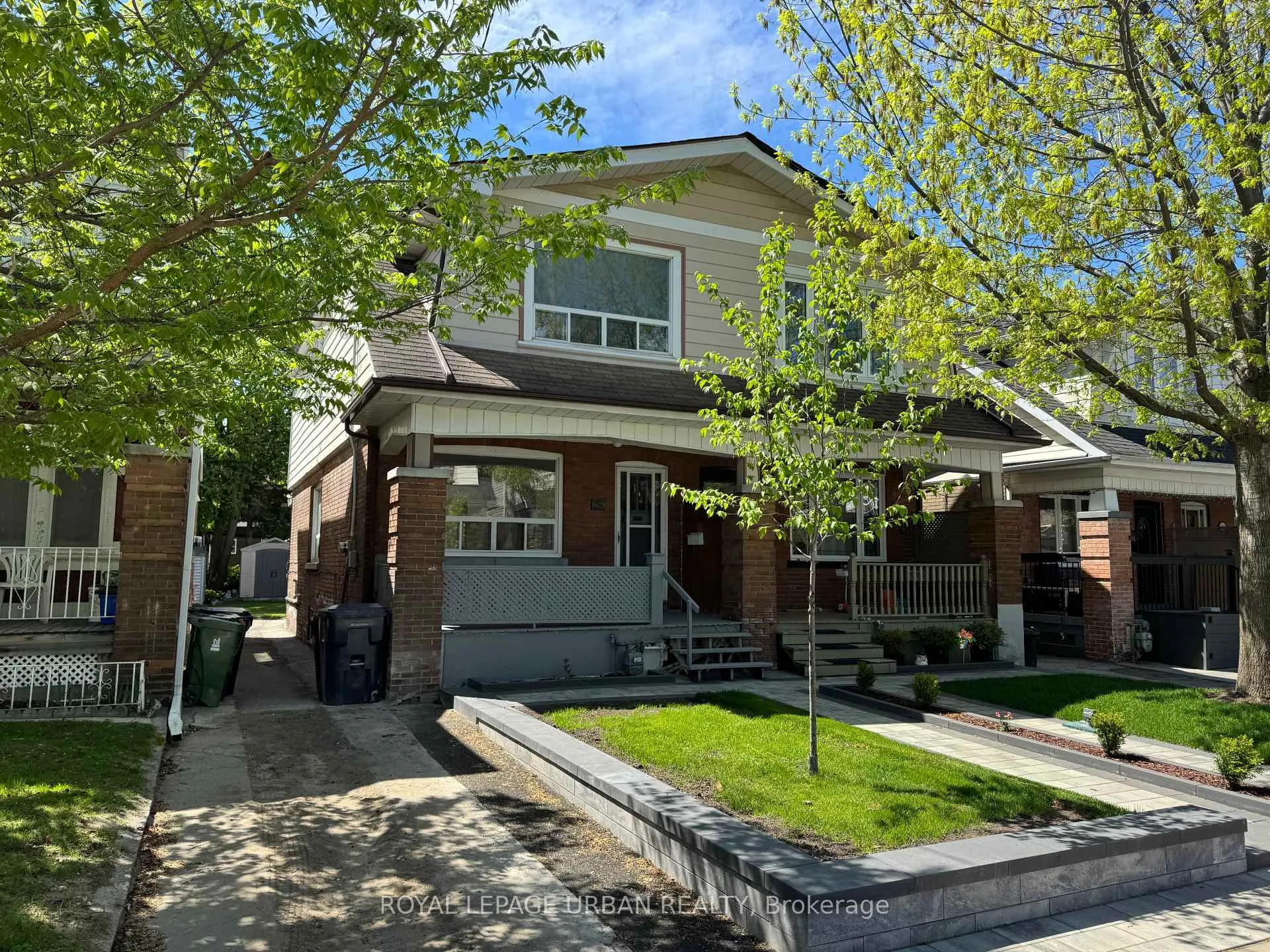 Photo 2 of Unit Upper, 405 Milverton Boulevard, Toronto, Danforth — HOMEH