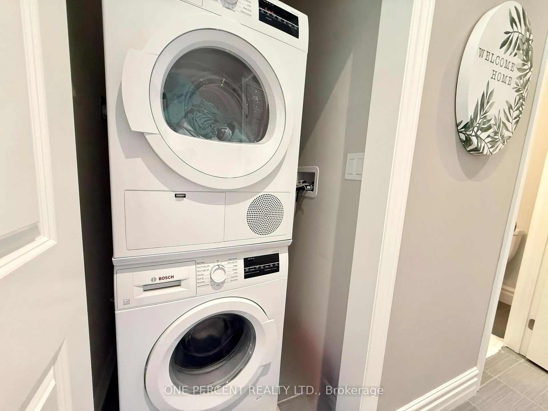 Photo 8 of 21 Lett Avenue, Collingwood — HOMEH