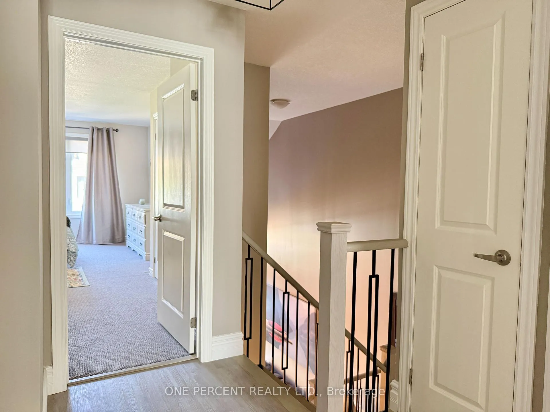 Photo 16 of 21 Lett Avenue, Collingwood — HOMEH