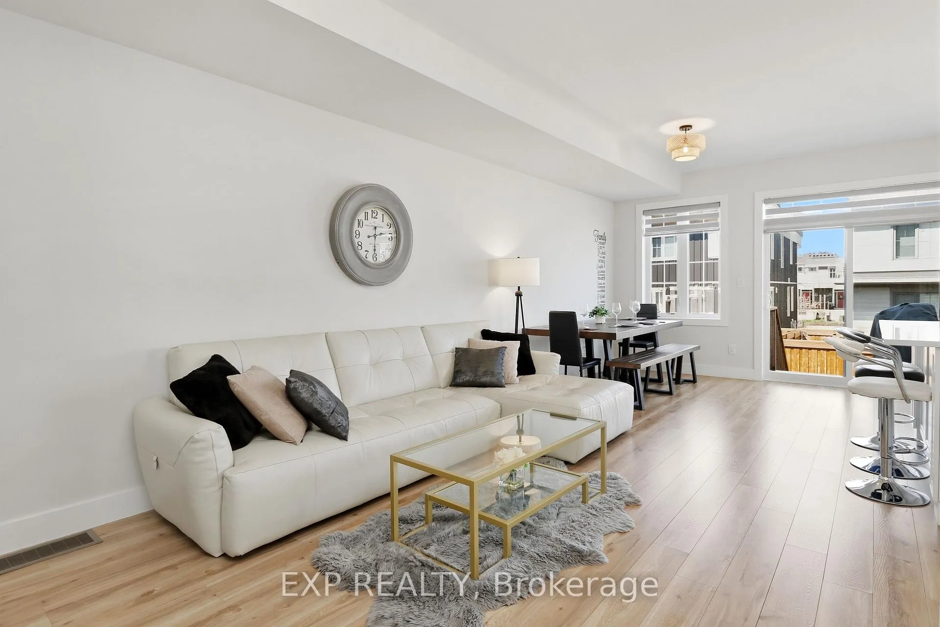Photo 16 of 142 Sycamore Street, Blue Mountains — HOMEH