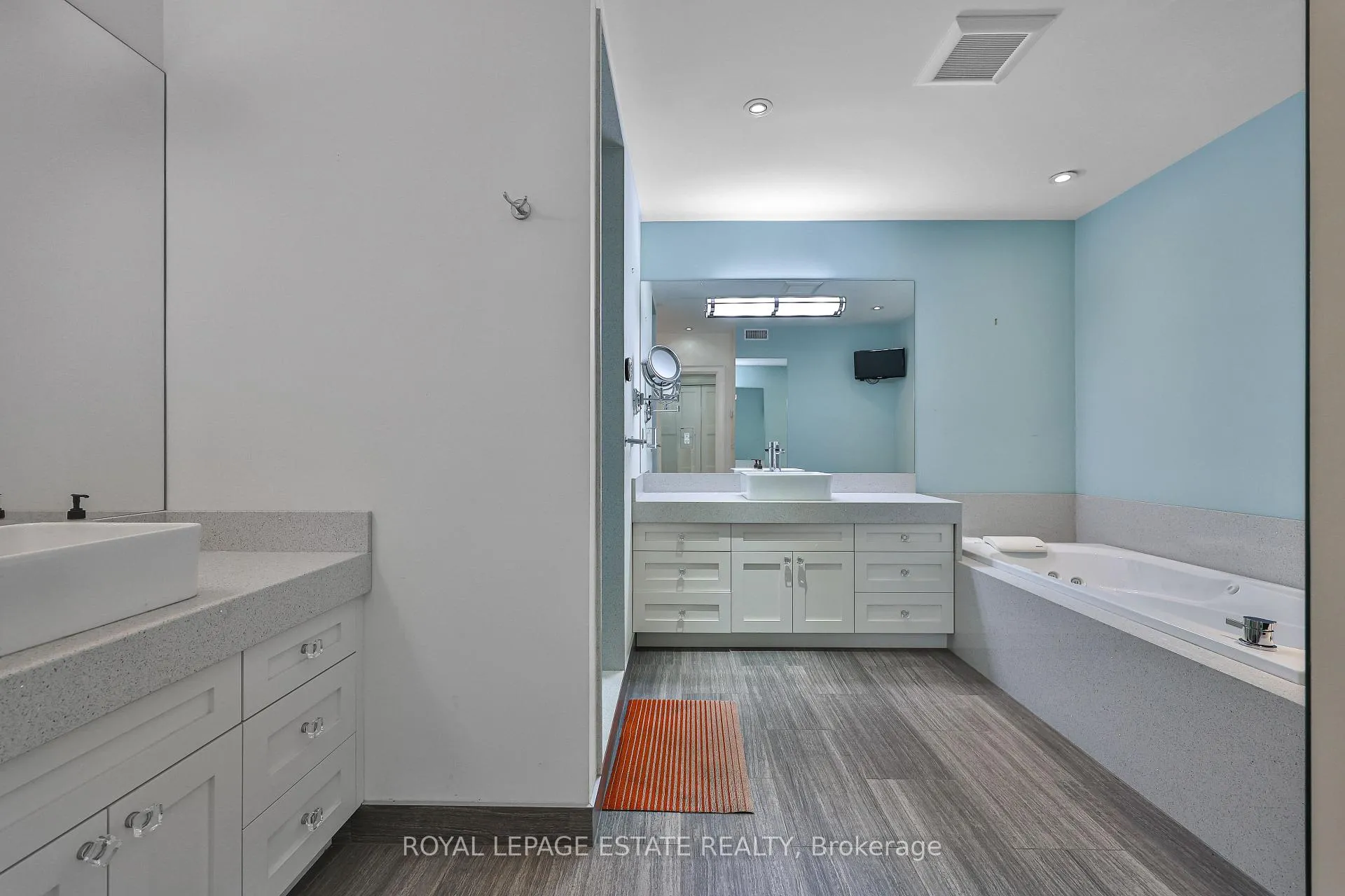 Photo 8 of 687 Queen Street E, Toronto, South Riverdale — HOMEH