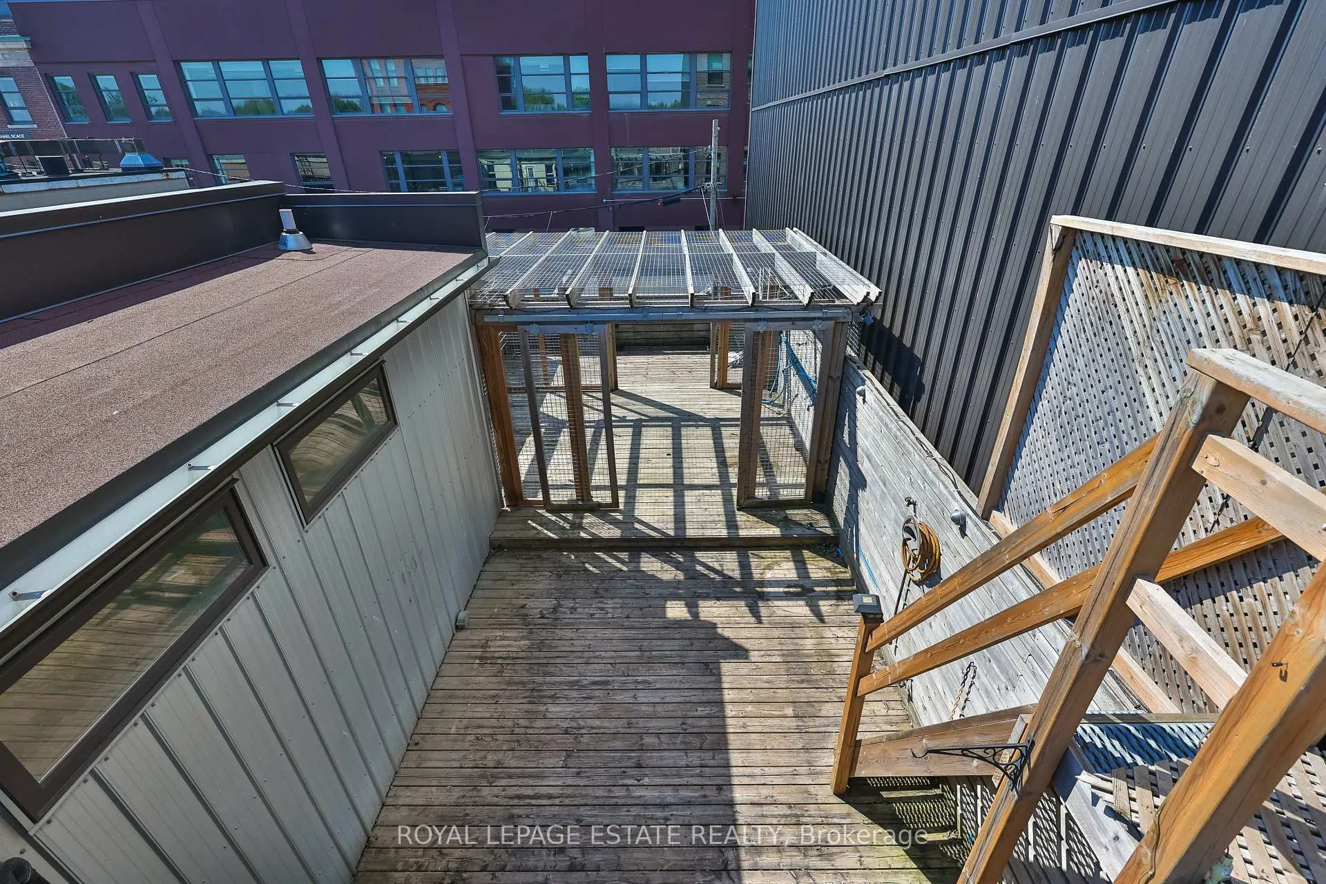 Photo 11 of 687 Queen Street E, Toronto, South Riverdale — HOMEH