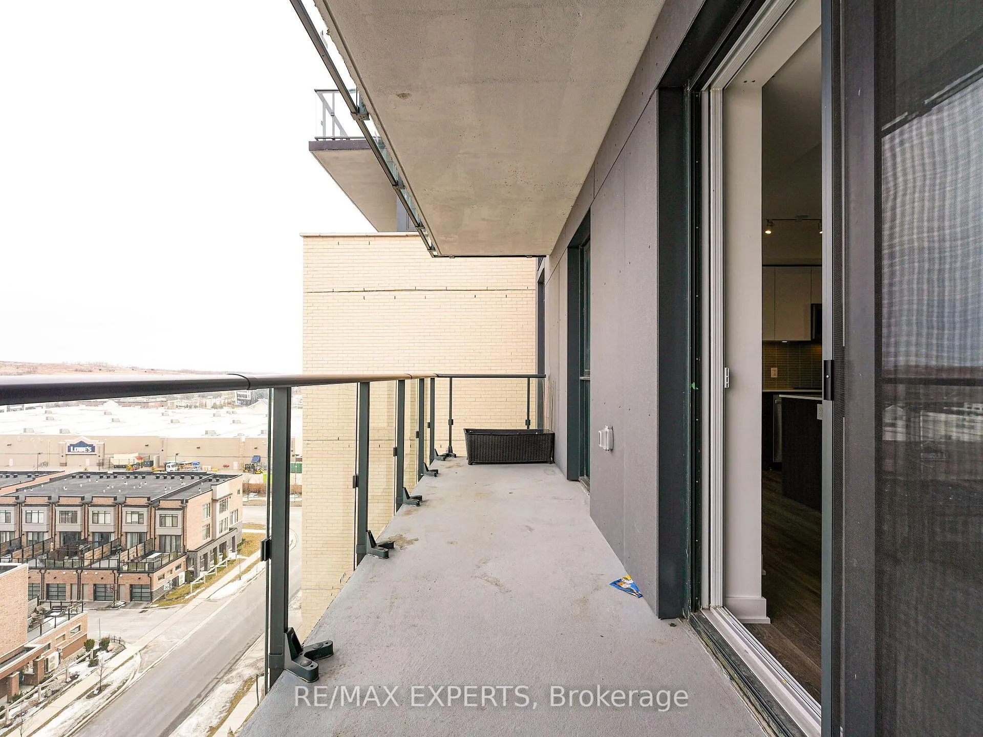 Photo 18 of Unit 929, 100 Eagle Rock Way, Vaughan, Rural Vaughan — HOMEH