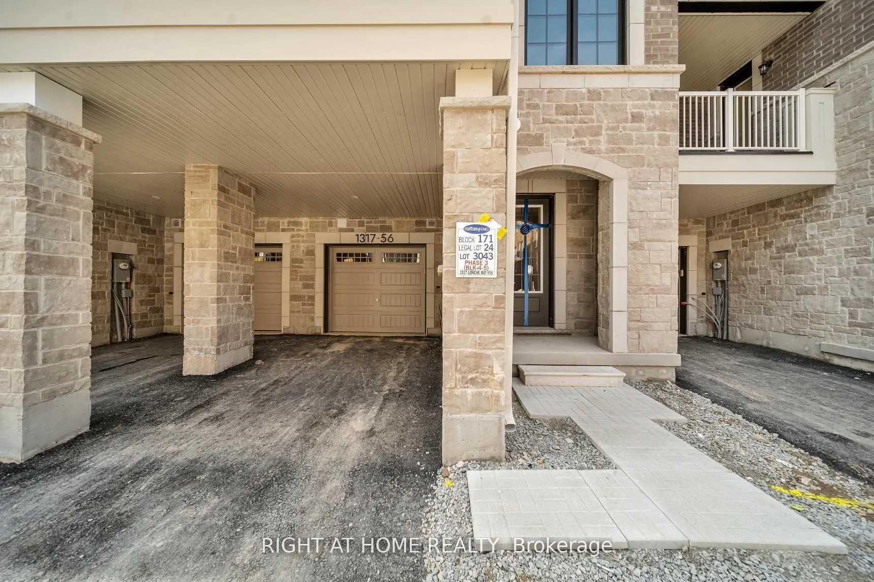 Photo 3 of Unit 56, 1317 Leriche Way, Milton, Bowes — HOMEH