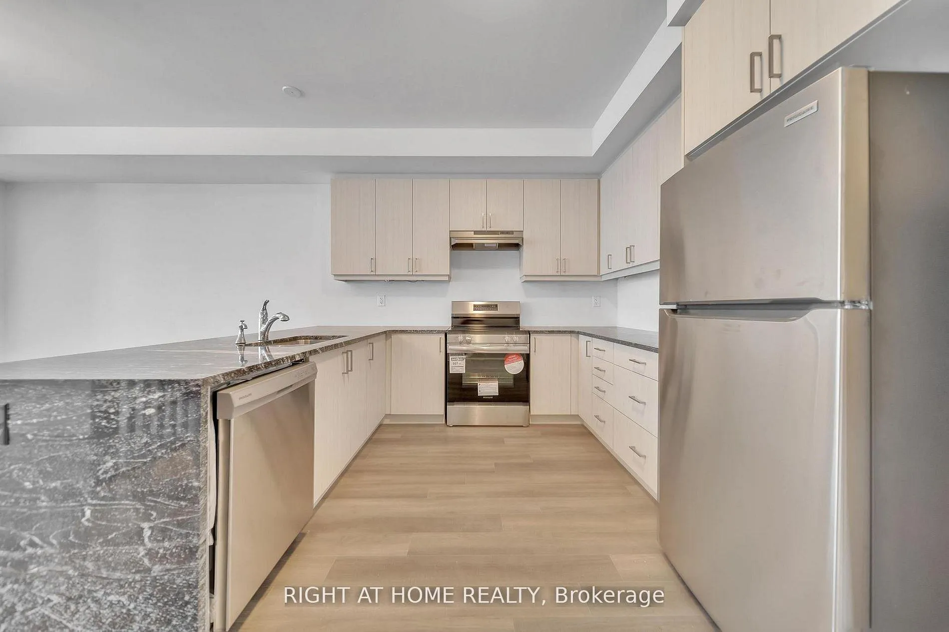 Photo 15 of Unit 56, 1317 Leriche Way, Milton, Bowes — HOMEH