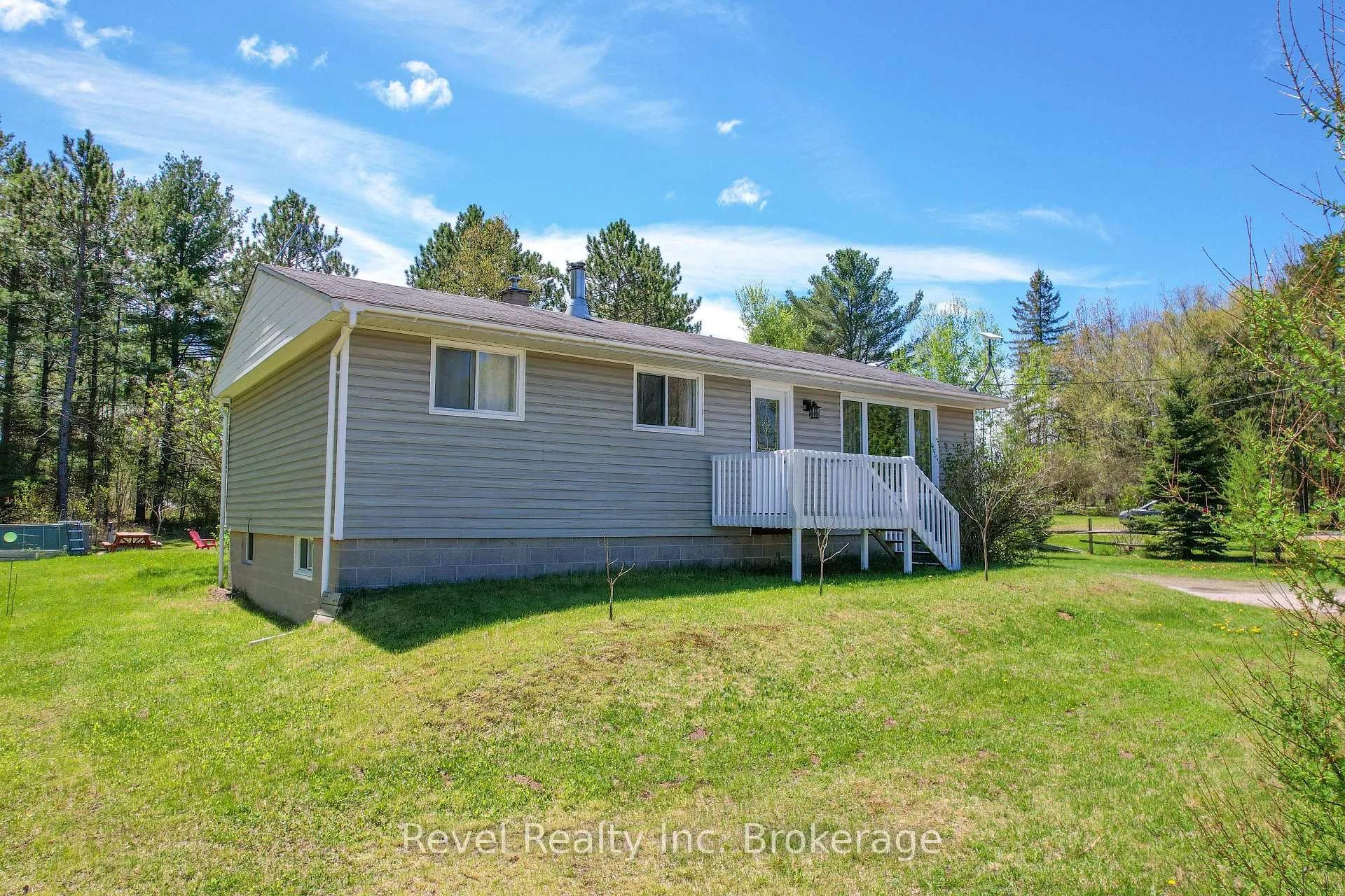 Photo 3 of 1827 654 Highway, Callander — HOMEH