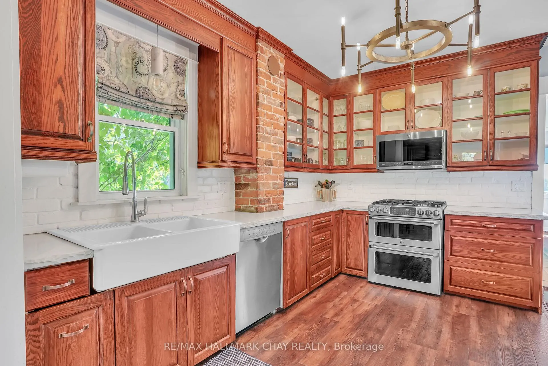 Photo 15 of 2473 Ronald Road, Springwater, Rural Springwater — HOMEH