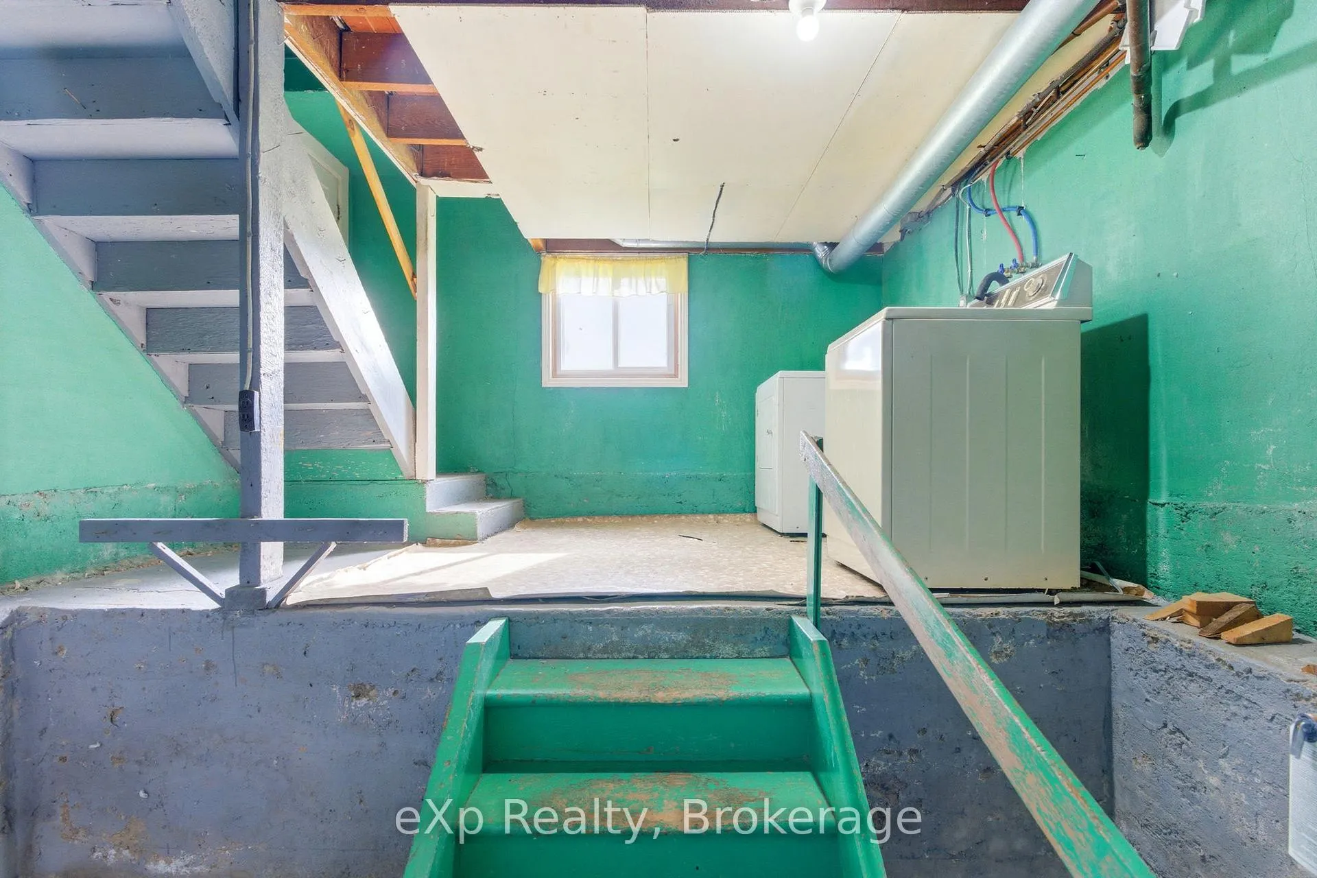 Photo 30 of 208 Mary Street, Brockton — HOMEH
