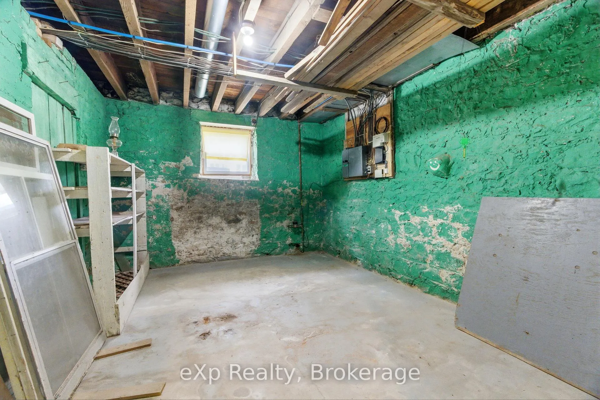 Photo 37 of 208 Mary Street, Brockton — HOMEH