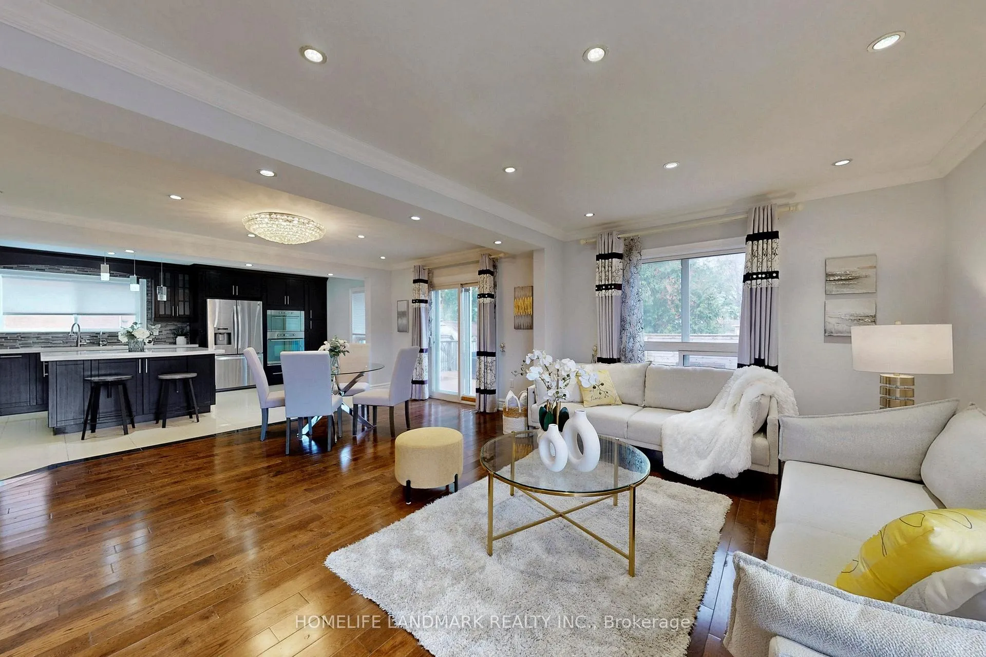 Photo 11 of 22 Lynda Mcneil Place, Markham, Middlefield — HOMEH