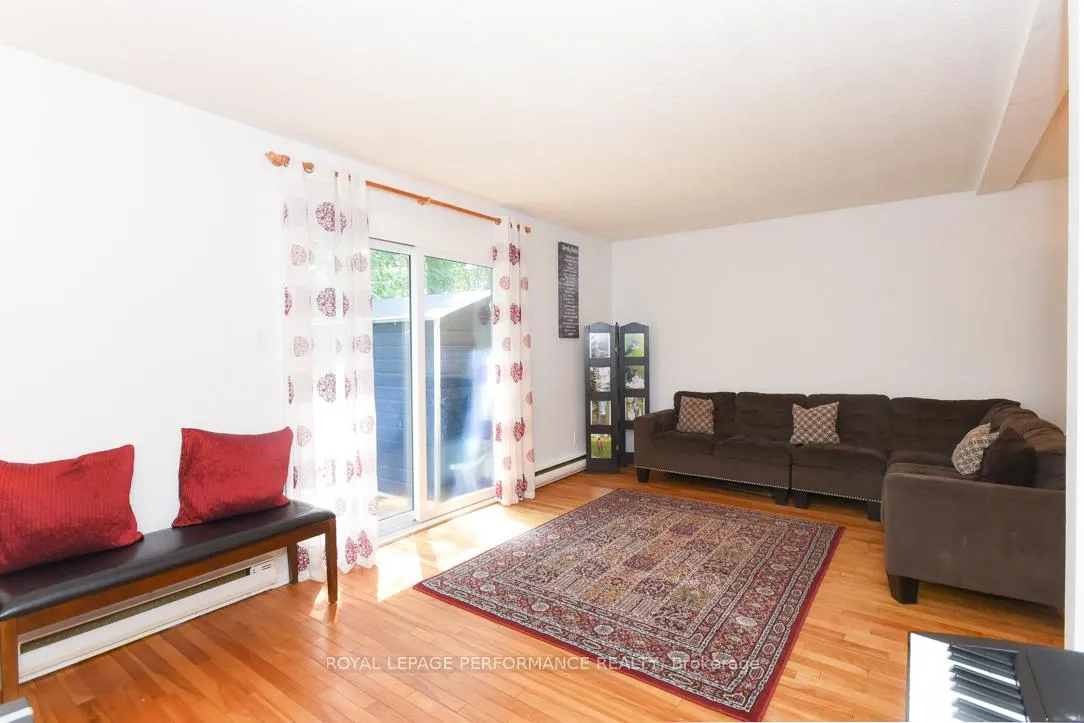 Photo 13 of 3194 Stockton Drive, Ottawa, Blossom Park/Kemp Park/Findlay Creek — HOMEH