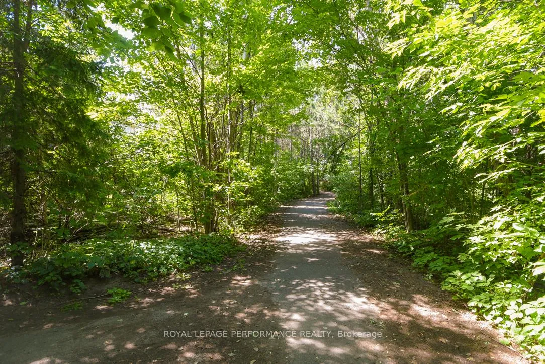 Photo 36 of 3194 Stockton Drive, Ottawa, Blossom Park/Kemp Park/Findlay Creek — HOMEH