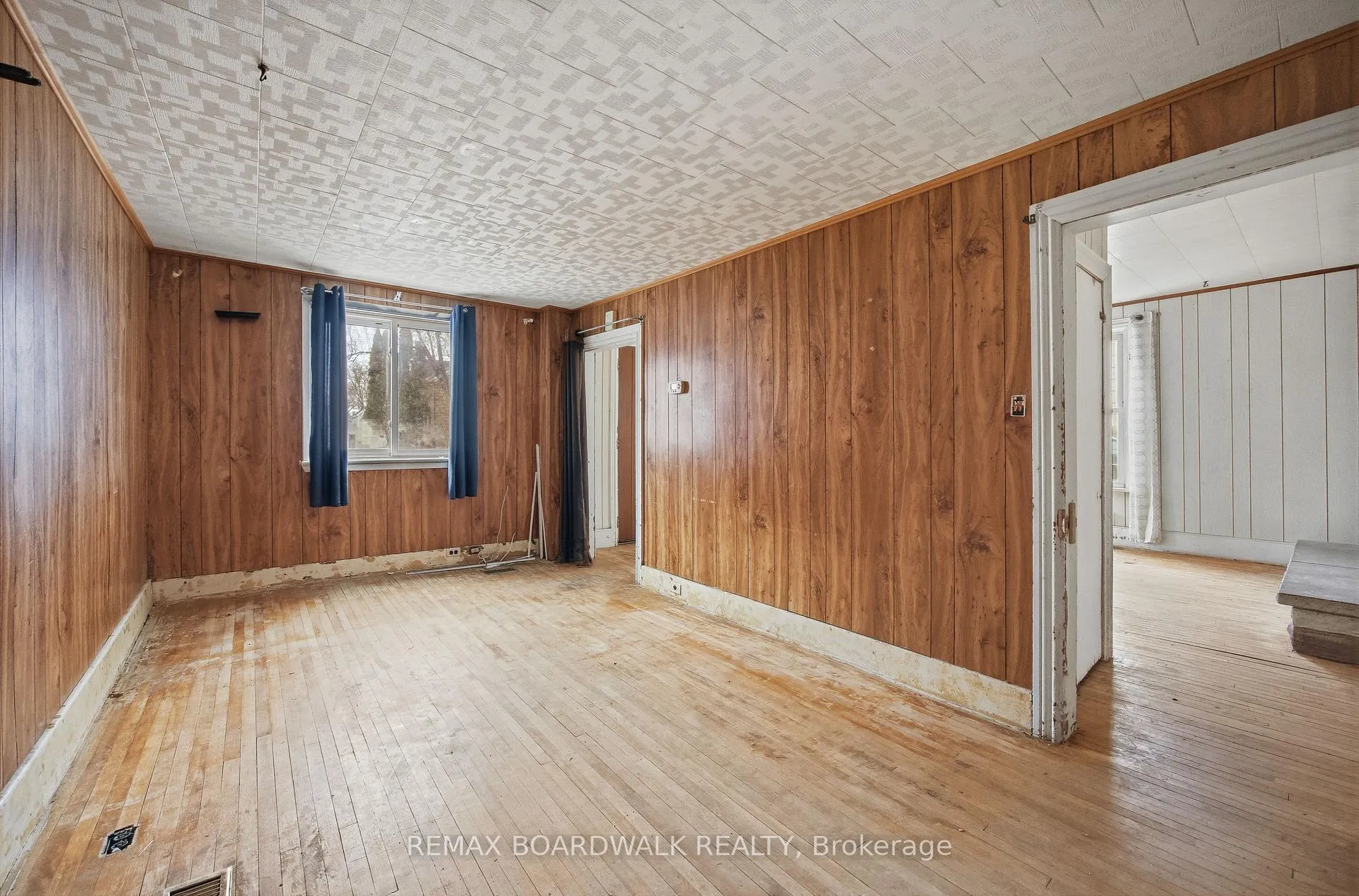 Photo 6 of 88 Charles Street, Carleton Place — HOMEH