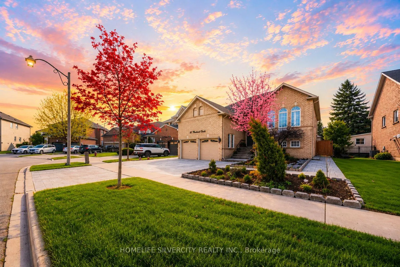Photo 3 of 61 Pinebrook Circle, Caledon, Rural Caledon — HOMEH