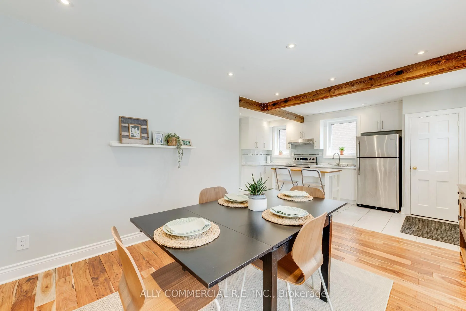 Photo 5 of 557 Nairn Avenue, Toronto, Caledonia-Fairbank — HOMEH