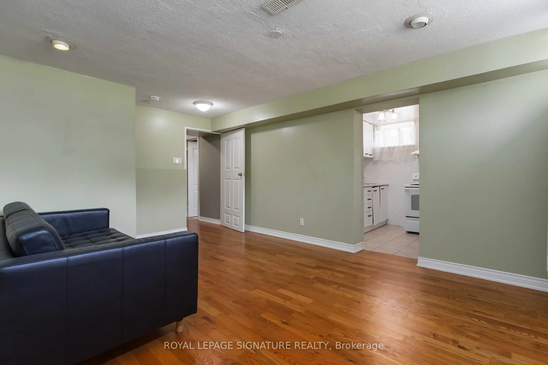 Photo 11 of 143 Rodda Boulevard, Scarborough, West Hill — HOMEH