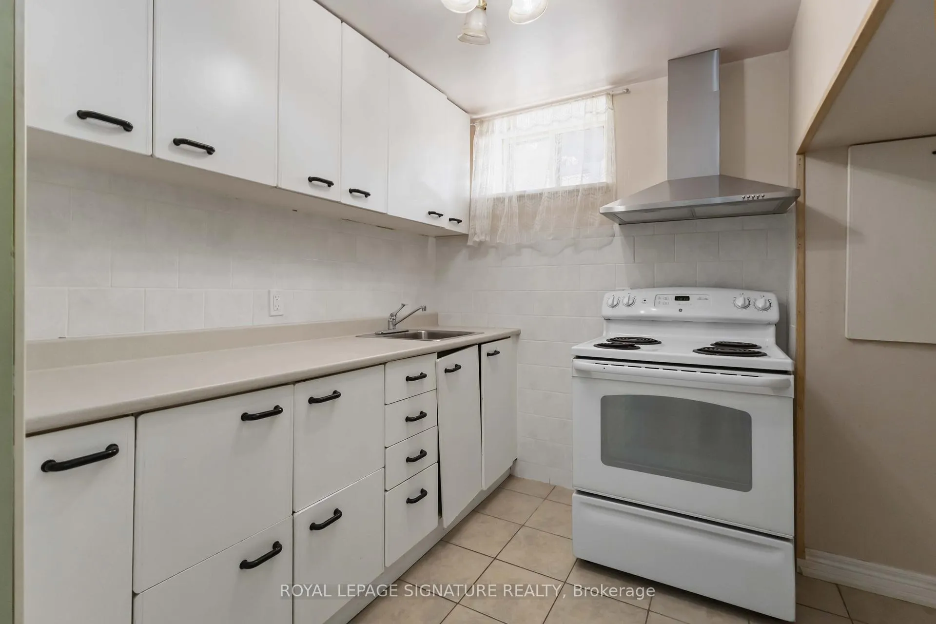 Photo 15 of 143 Rodda Boulevard, Scarborough, West Hill — HOMEH