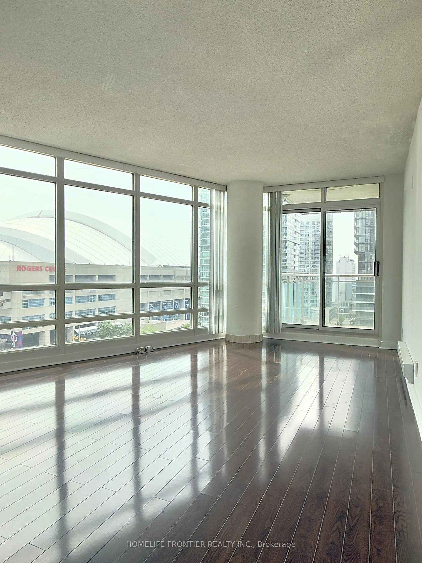 Photo 17 of Unit 1608, 381 Front Street W, Toronto, Waterfront Communities — HOMEH
