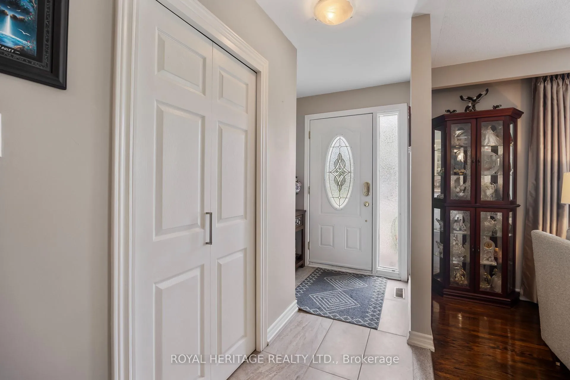 Photo 4 of 805 West Shore Boulevard, Pickering, West Shore — HOMEH