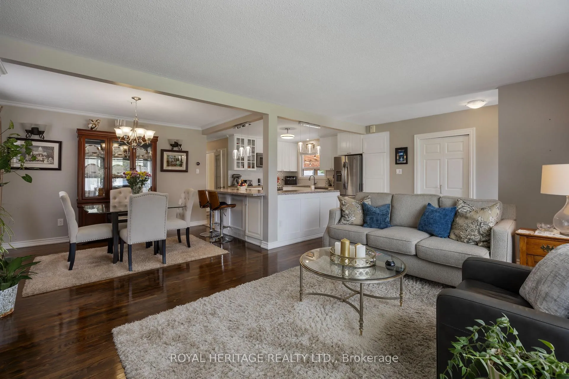 Photo 9 of 805 West Shore Boulevard, Pickering, West Shore — HOMEH
