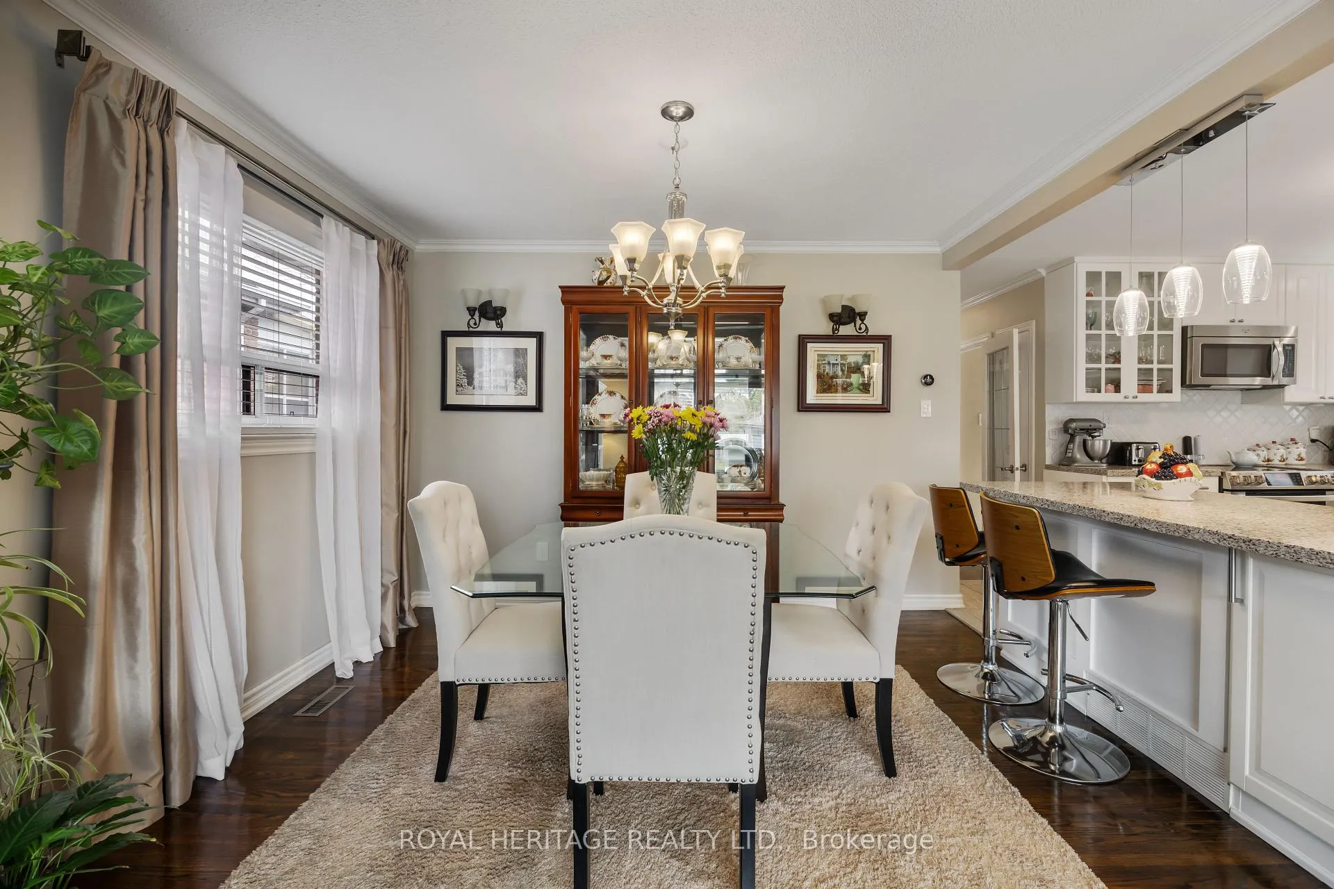 Photo 11 of 805 West Shore Boulevard, Pickering, West Shore — HOMEH