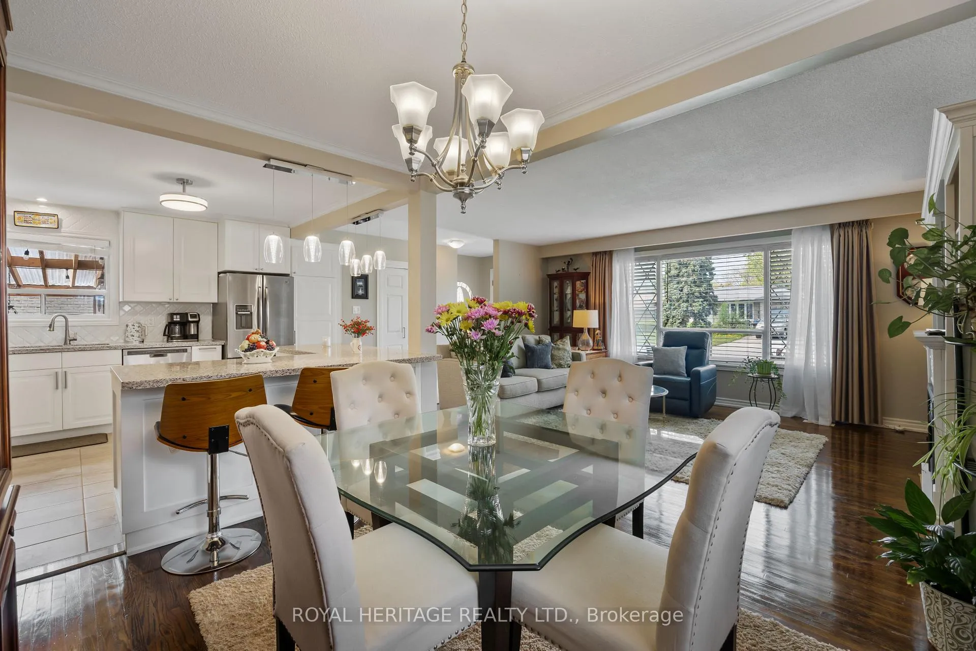 Photo 12 of 805 West Shore Boulevard, Pickering, West Shore — HOMEH