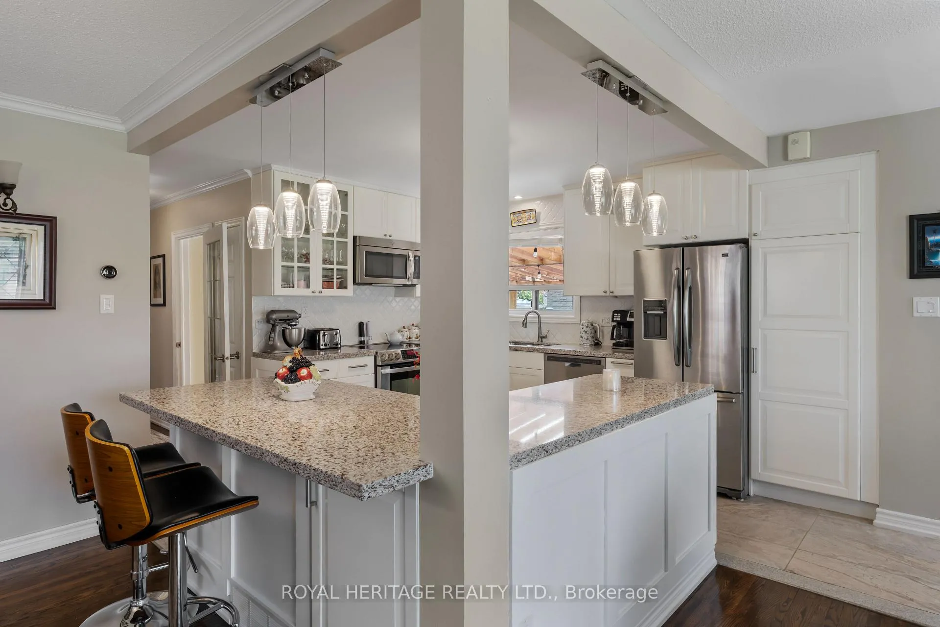 Photo 14 of 805 West Shore Boulevard, Pickering, West Shore — HOMEH