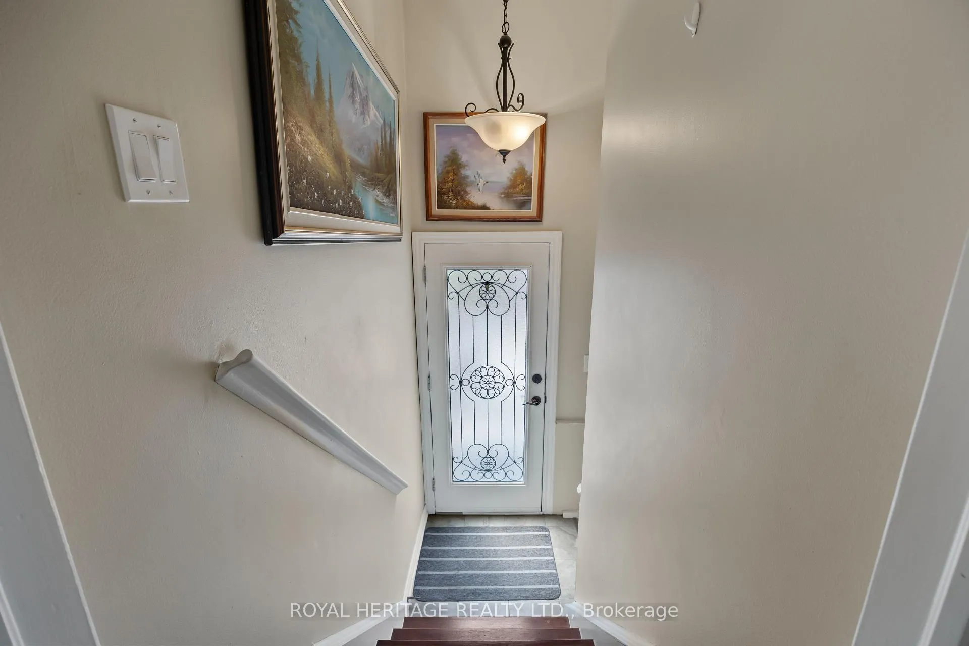 Photo 24 of 805 West Shore Boulevard, Pickering, West Shore — HOMEH