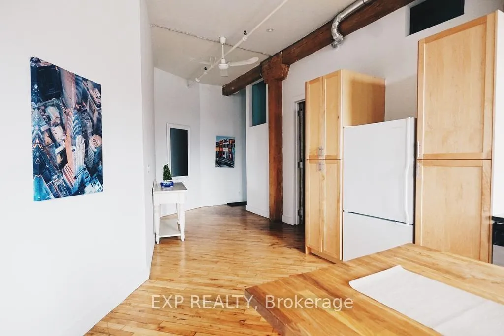 Photo 22 of 2480 Dundas Street W, Toronto, High Park North — HOMEH