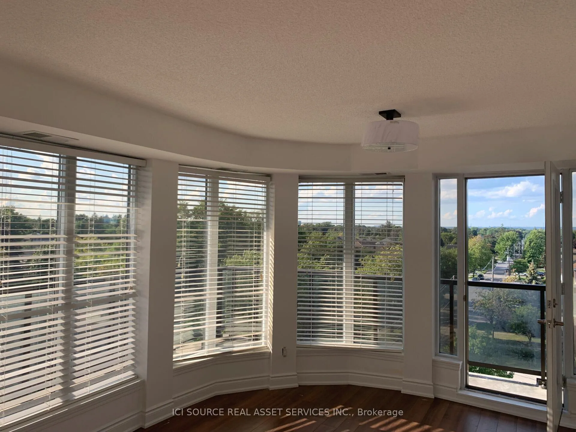 Photo 1 of Unit 614, 760 Sheppard Avenue W, North York, Bathurst Manor — HOMEH