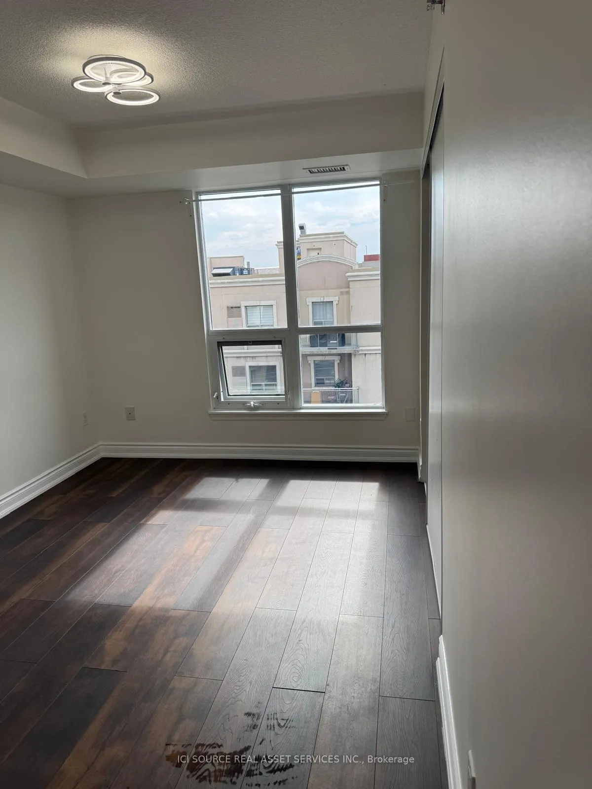 Photo 13 of Unit 614, 760 Sheppard Avenue W, North York, Bathurst Manor — HOMEH