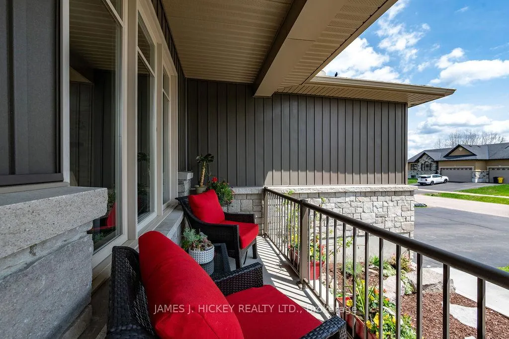 Photo 5 of 5 Nick Street, Petawawa — HOMEH