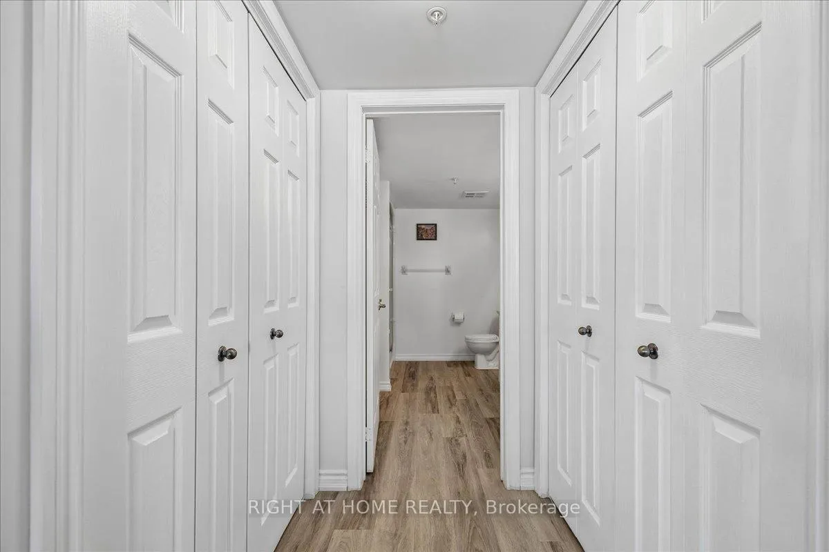 Photo 28 of Unit Unit # 312, 1451 Walker's Line, Burlington, Tansley — HOMEH