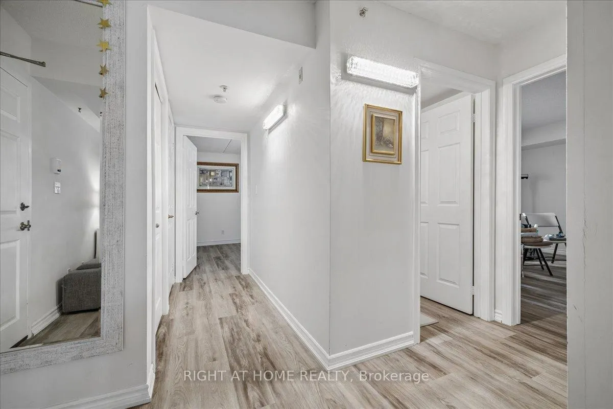 Photo 31 of Unit Unit # 312, 1451 Walker's Line, Burlington, Tansley — HOMEH