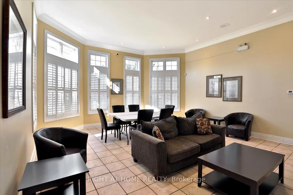Photo 42 of Unit Unit # 312, 1451 Walker's Line, Burlington, Tansley — HOMEH