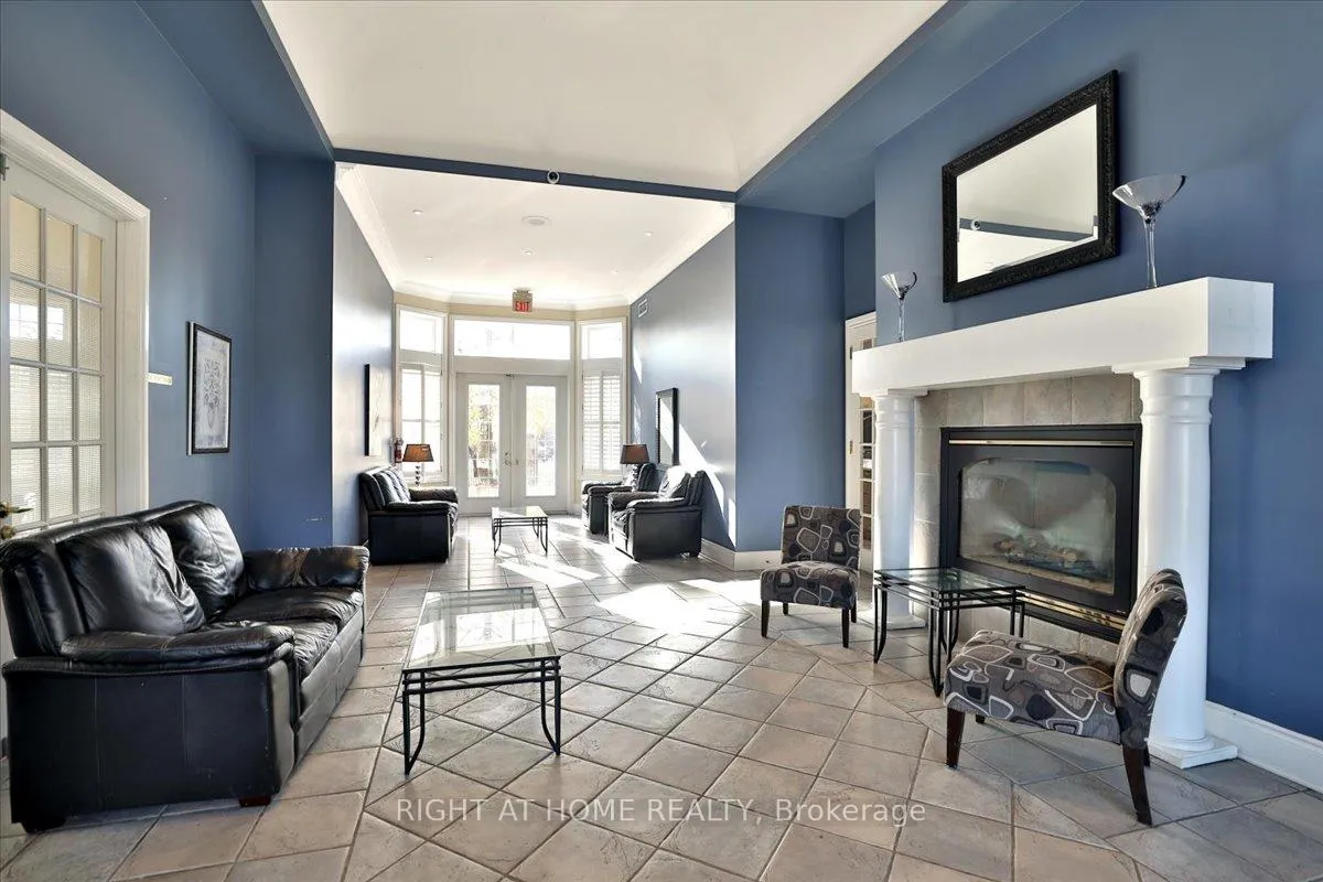 Photo 43 of Unit Unit # 312, 1451 Walker's Line, Burlington, Tansley — HOMEH