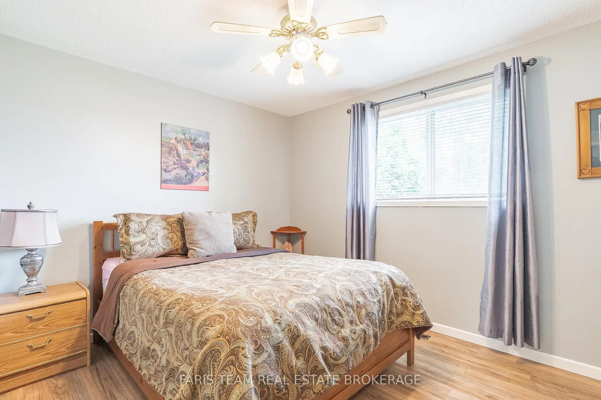 Photo 15 of 231 Chaingate Drive, Midland — HOMEH