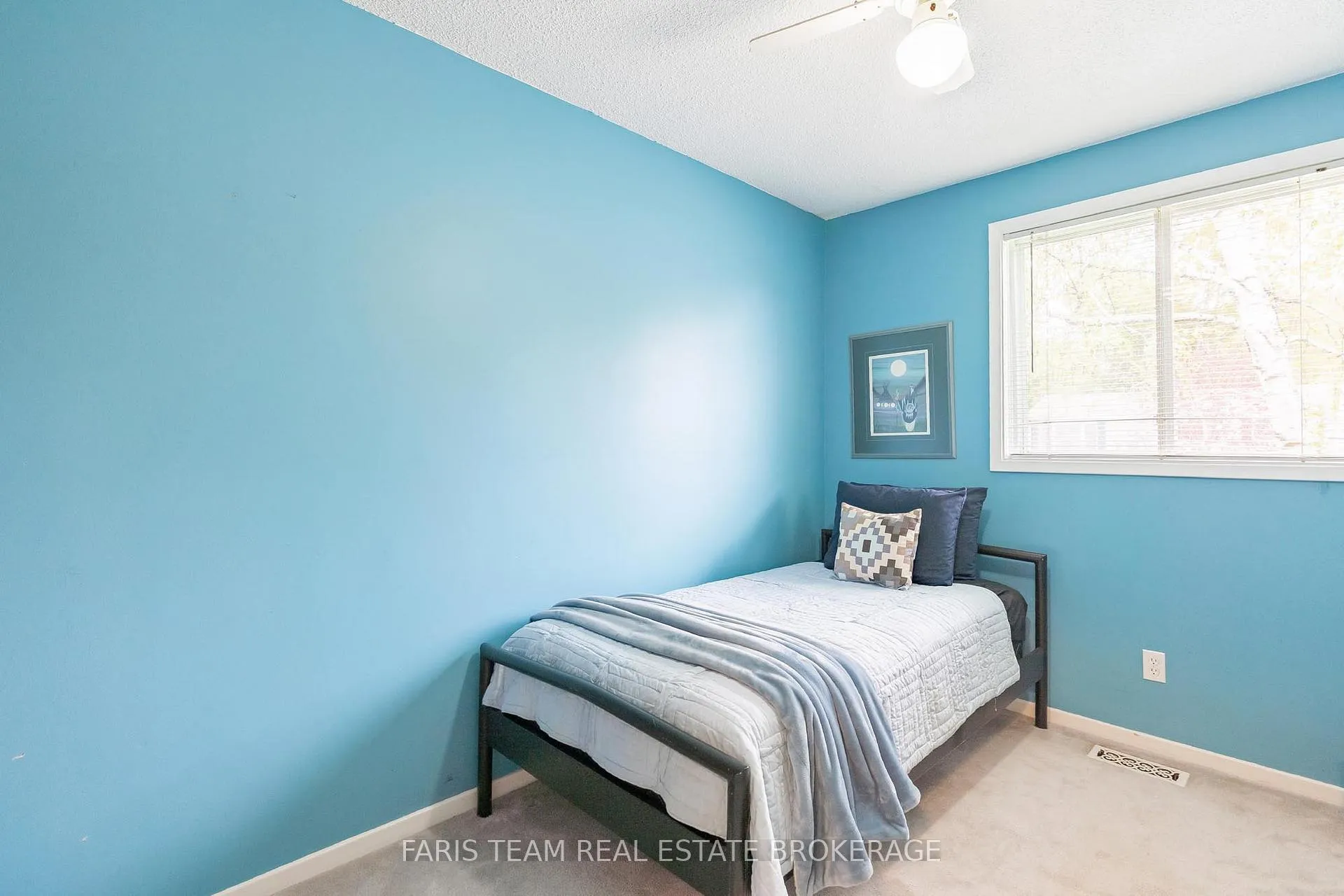Photo 19 of 231 Chaingate Drive, Midland — HOMEH