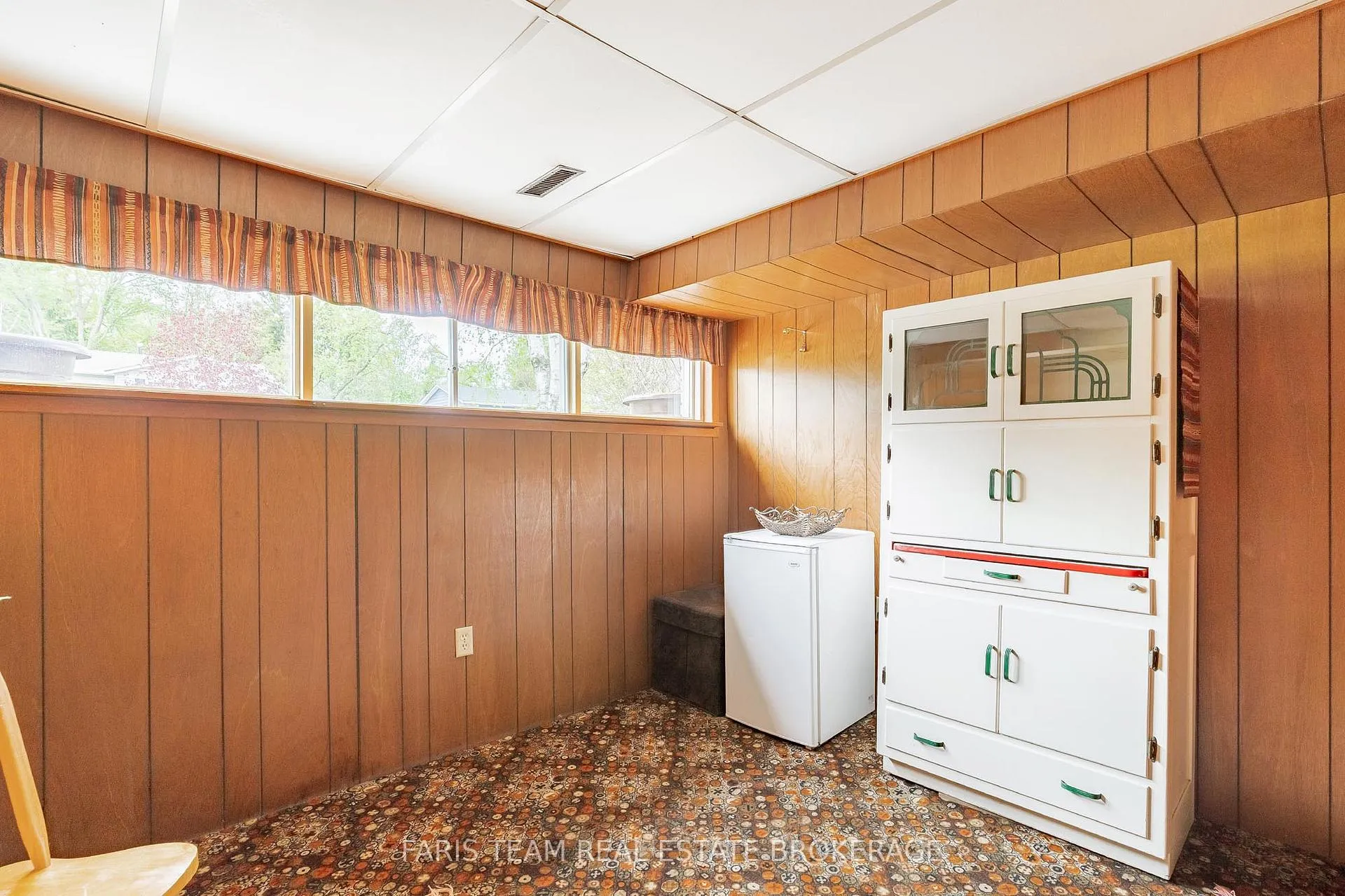 Photo 25 of 231 Chaingate Drive, Midland — HOMEH